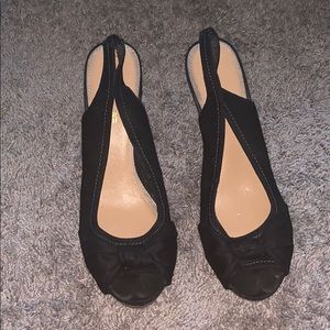 Black and brown wedge
